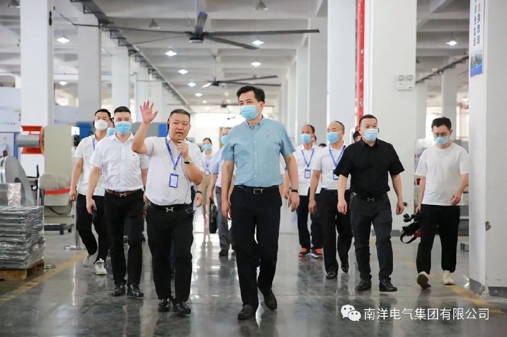 熱烈歡迎徐建兵市長(zhǎng)一行蒞臨指導(dǎo)！